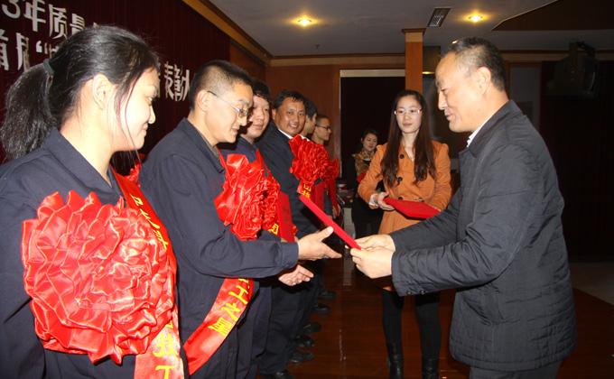 ΰ�¹���(victor1946)�ٷ���վ-Officials Website