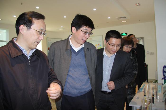 ΰ�¹���(victor1946)�ٷ���վ-Officials Website