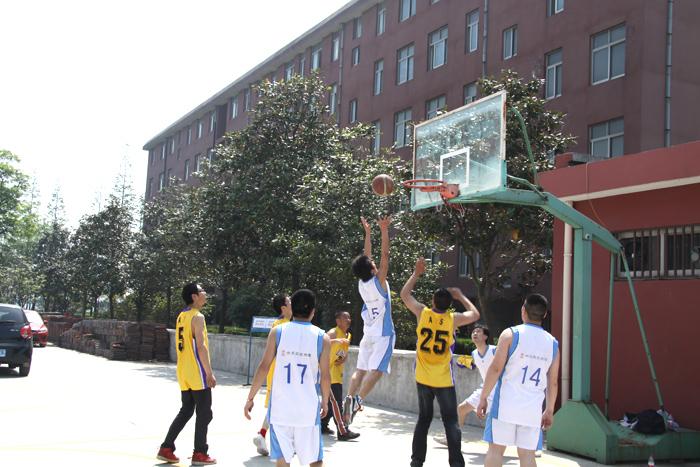 ΰ�¹���(victor1946)�ٷ���վ-Officials Website