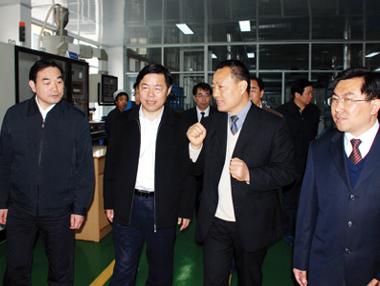 ΰ�¹���(victor1946)�ٷ���վ-Officials Website