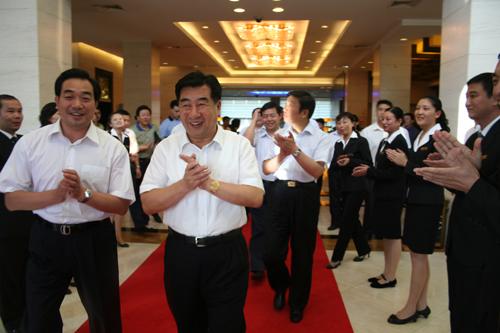 ΰ�¹���(victor1946)�ٷ���վ-Officials Website