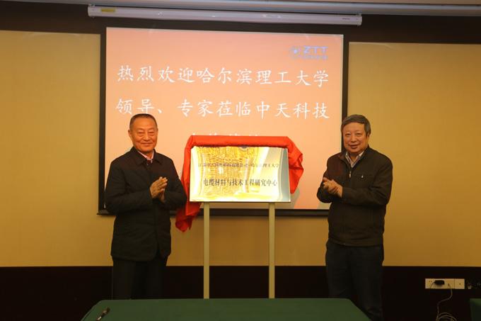 ΰ�¹���(victor1946)�ٷ���վ-Officials Website