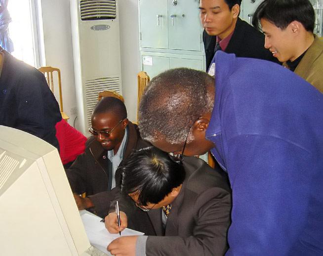 ΰ�¹���(victor1946)�ٷ���վ-Officials Website