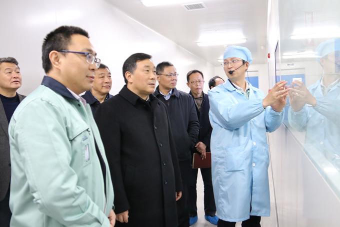 ΰ�¹���(victor1946)�ٷ���վ-Officials Website