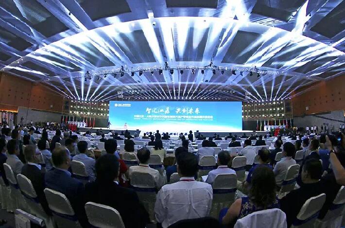 ΰ�¹���(victor1946)�ٷ���վ-Officials Website