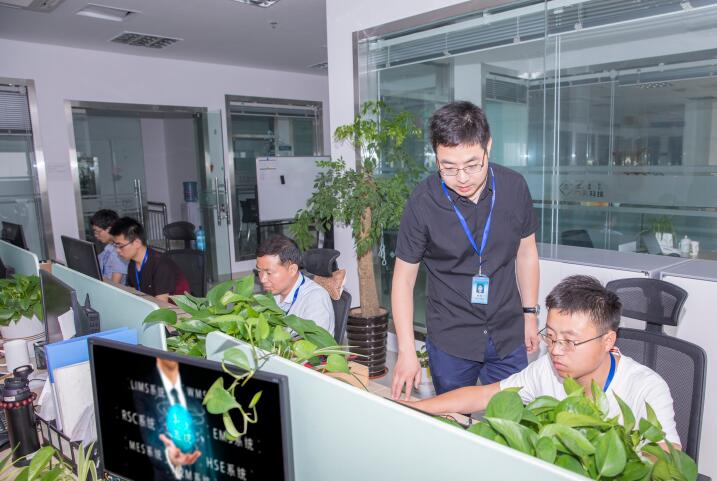 ΰ�¹���(victor1946)�ٷ���վ-Officials Website