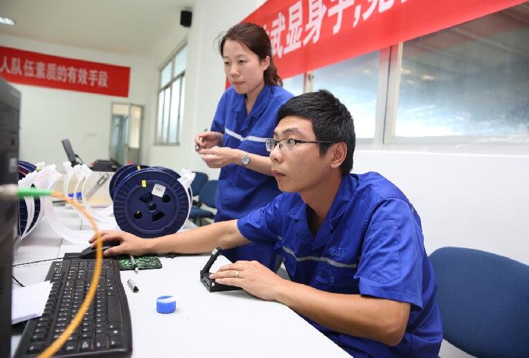 ΰ�¹���(victor1946)�ٷ���վ-Officials Website