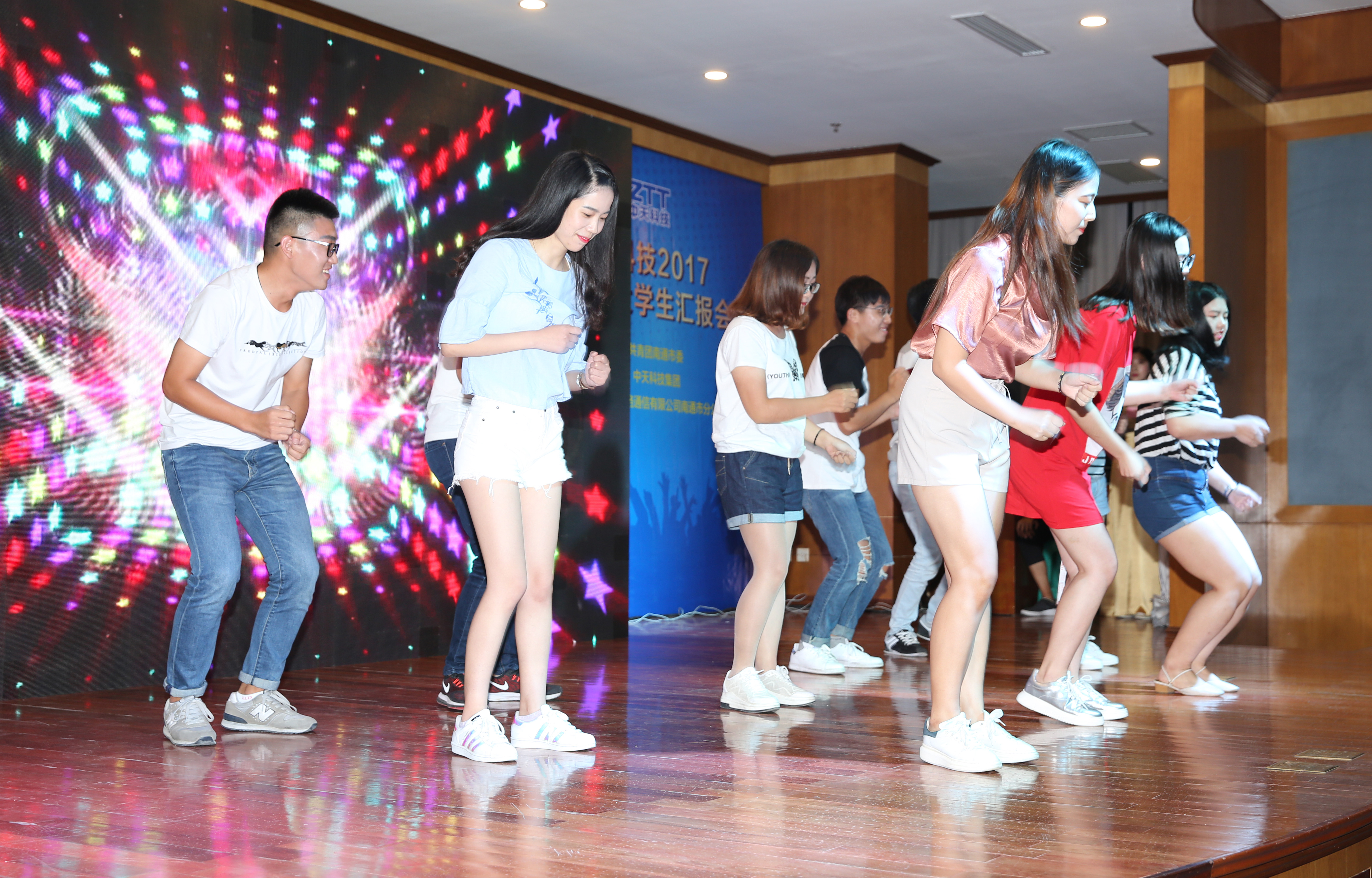 ΰ�¹���(victor1946)�ٷ���վ-Officials Website