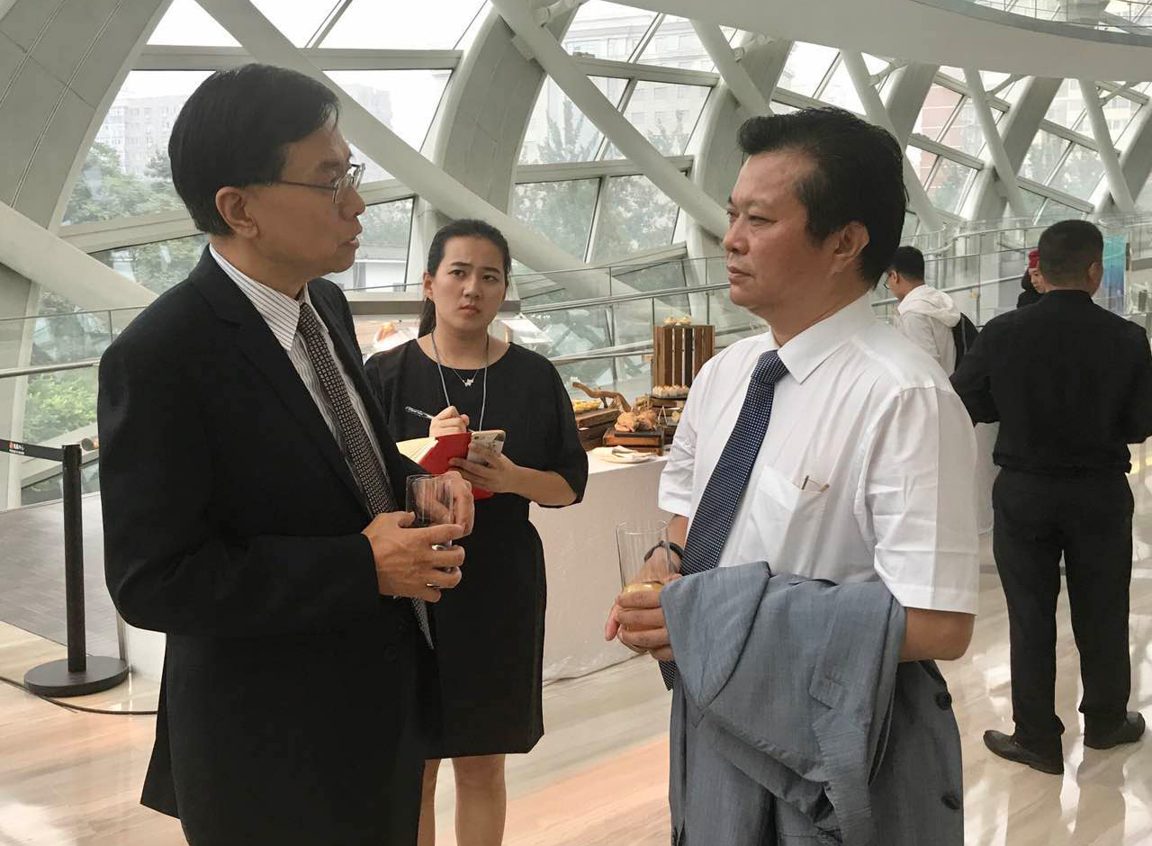 ΰ�¹���(victor1946)�ٷ���վ-Officials Website