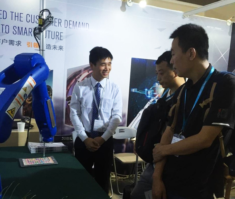 ΰ�¹���(victor1946)�ٷ���վ-Officials Website