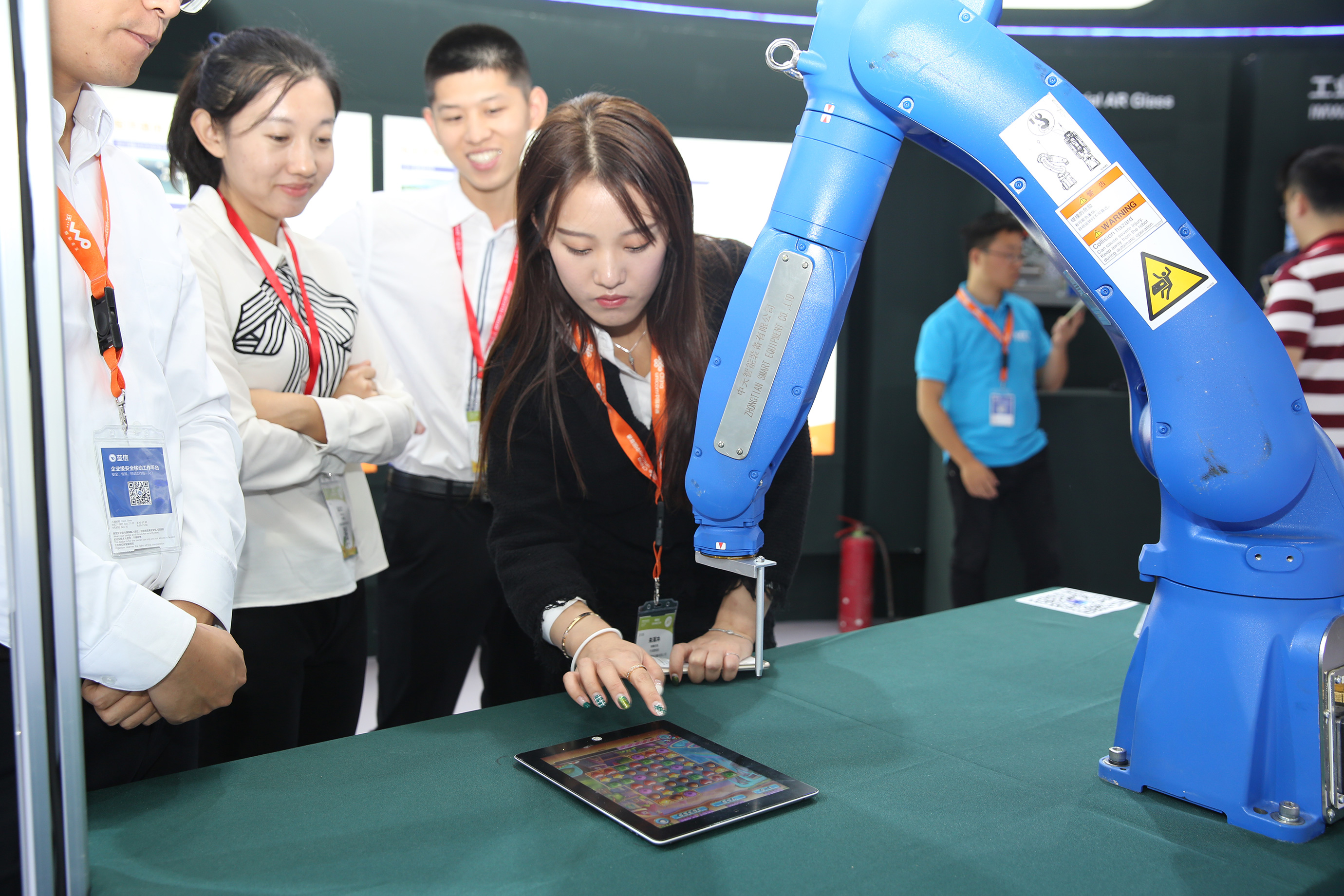 ΰ�¹���(victor1946)�ٷ���վ-Officials Website