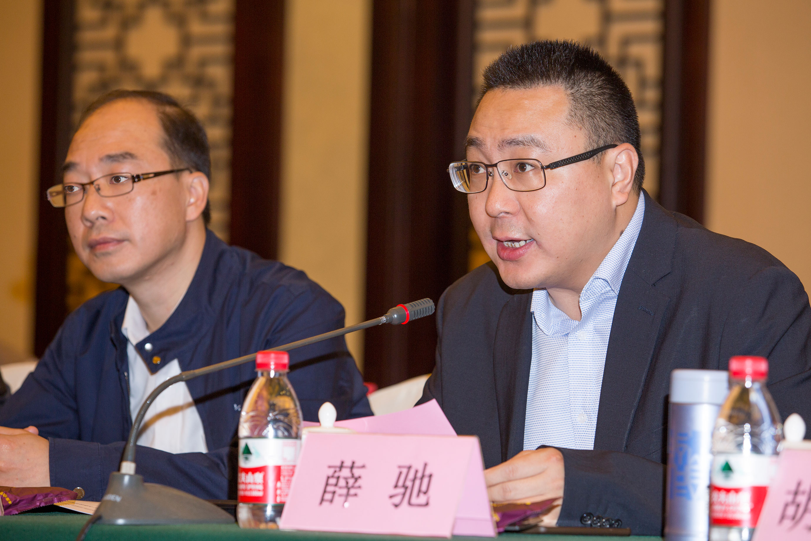 ΰ�¹���(victor1946)�ٷ���վ-Officials Website