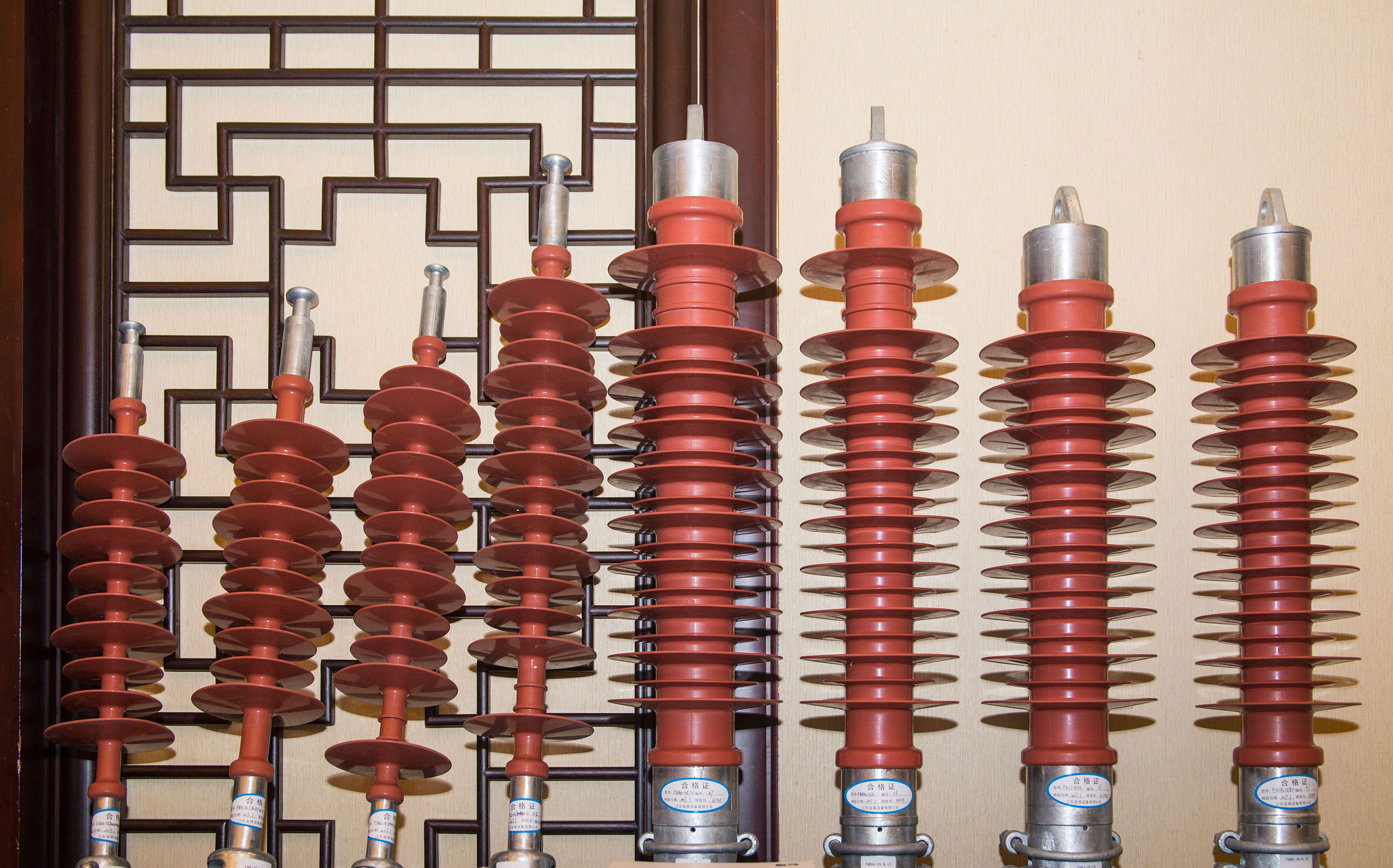 ΰ�¹���(victor1946)�ٷ���վ-Officials Website