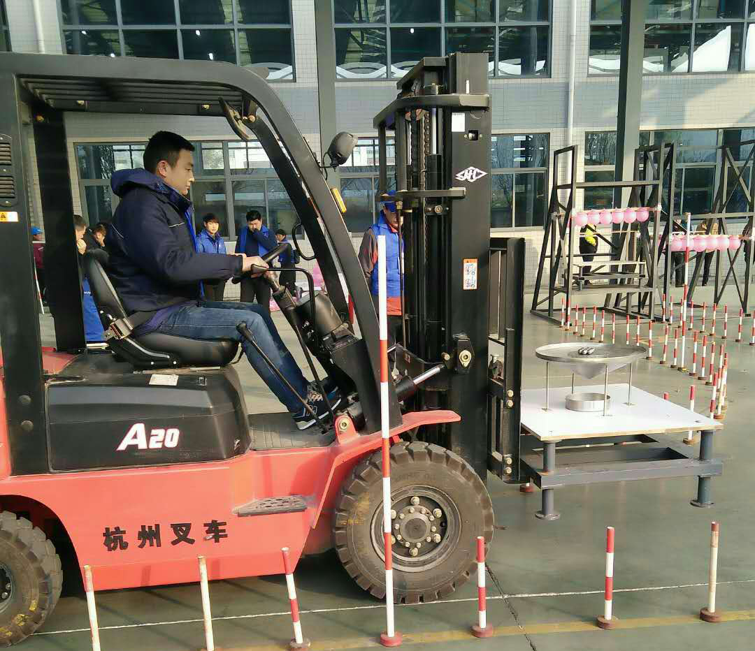 ΰ�¹���(victor1946)�ٷ���վ-Officials Website