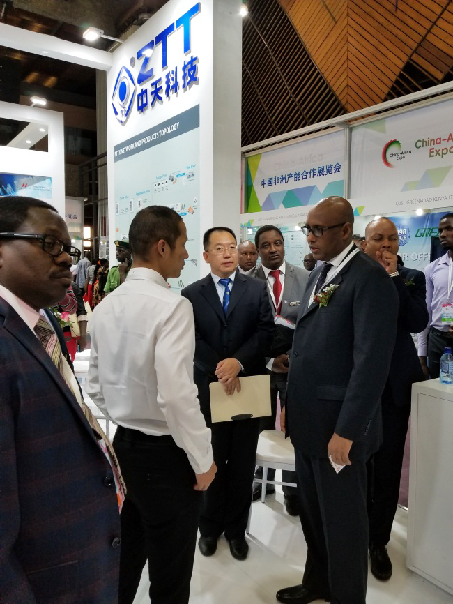 ΰ�¹���(victor1946)�ٷ���վ-Officials Website