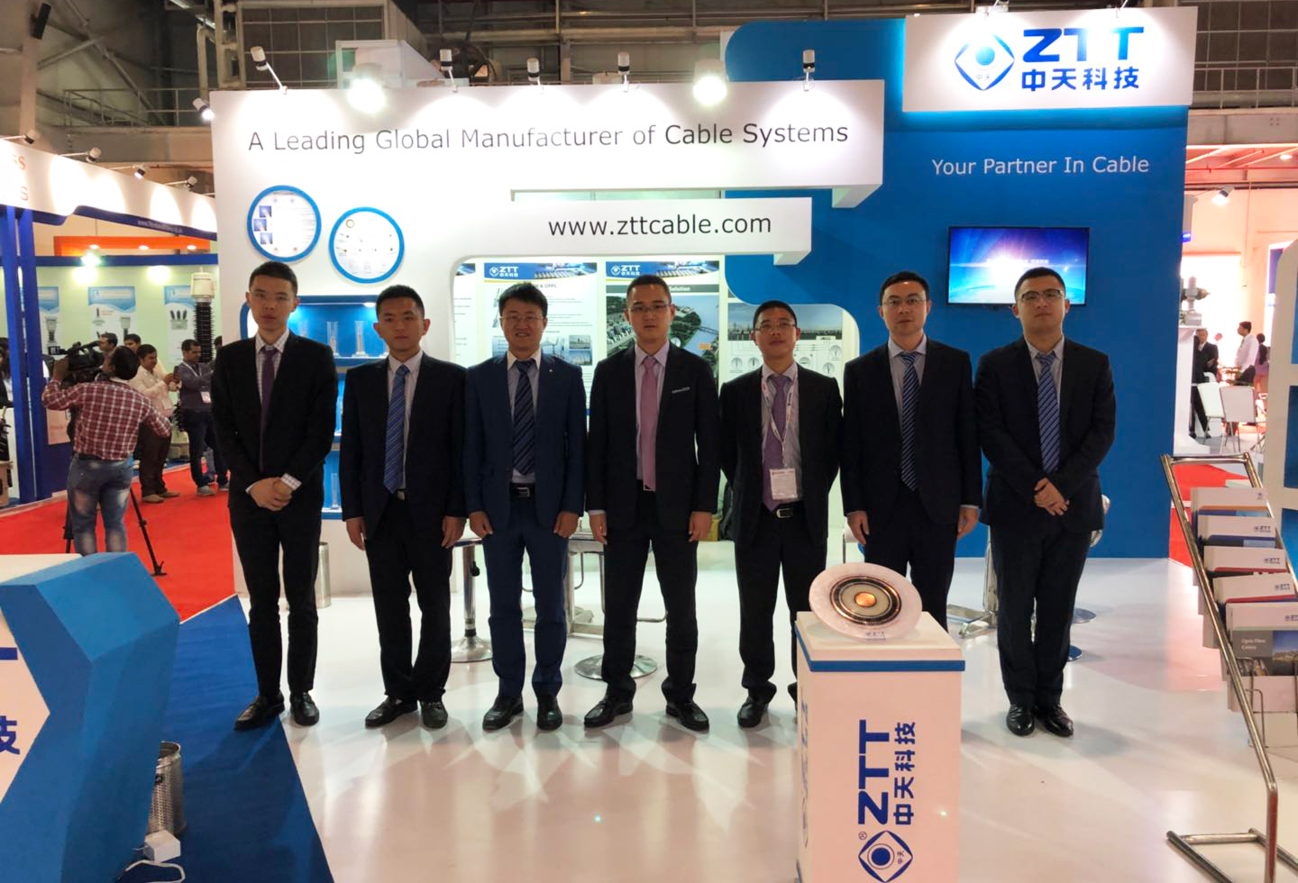 ΰ�¹���(victor1946)�ٷ���վ-Officials Website