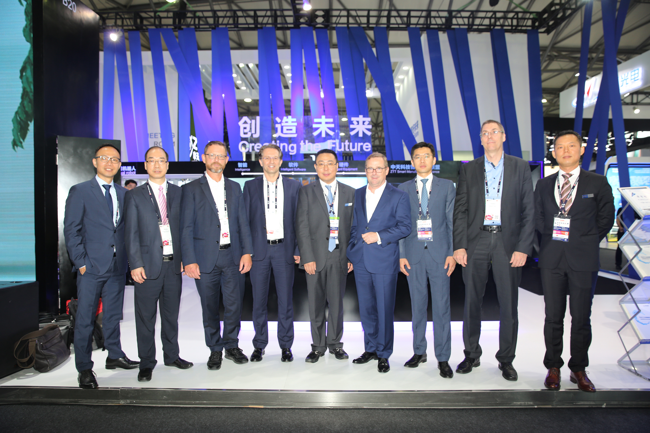 ΰ�¹���(victor1946)�ٷ���վ-Officials Website