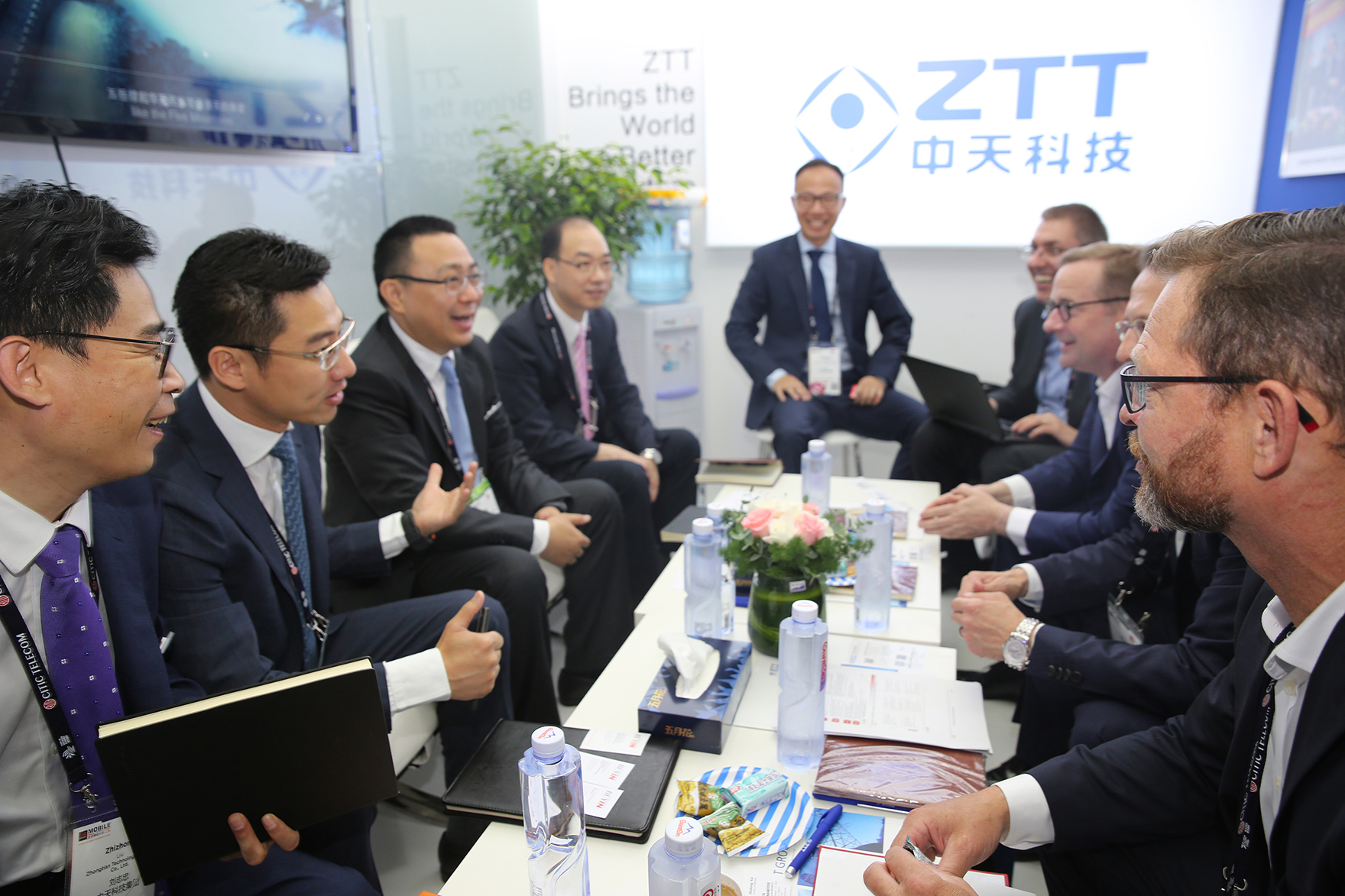 ΰ�¹���(victor1946)�ٷ���վ-Officials Website