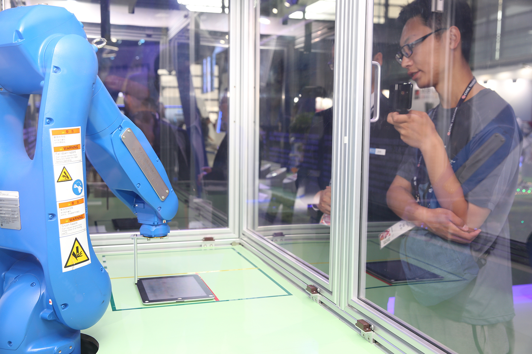 ΰ�¹���(victor1946)�ٷ���վ-Officials Website