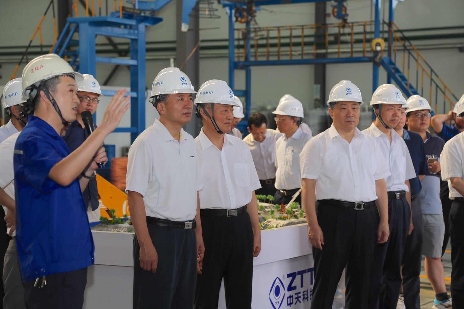 ΰ�¹���(victor1946)�ٷ���վ-Officials Website