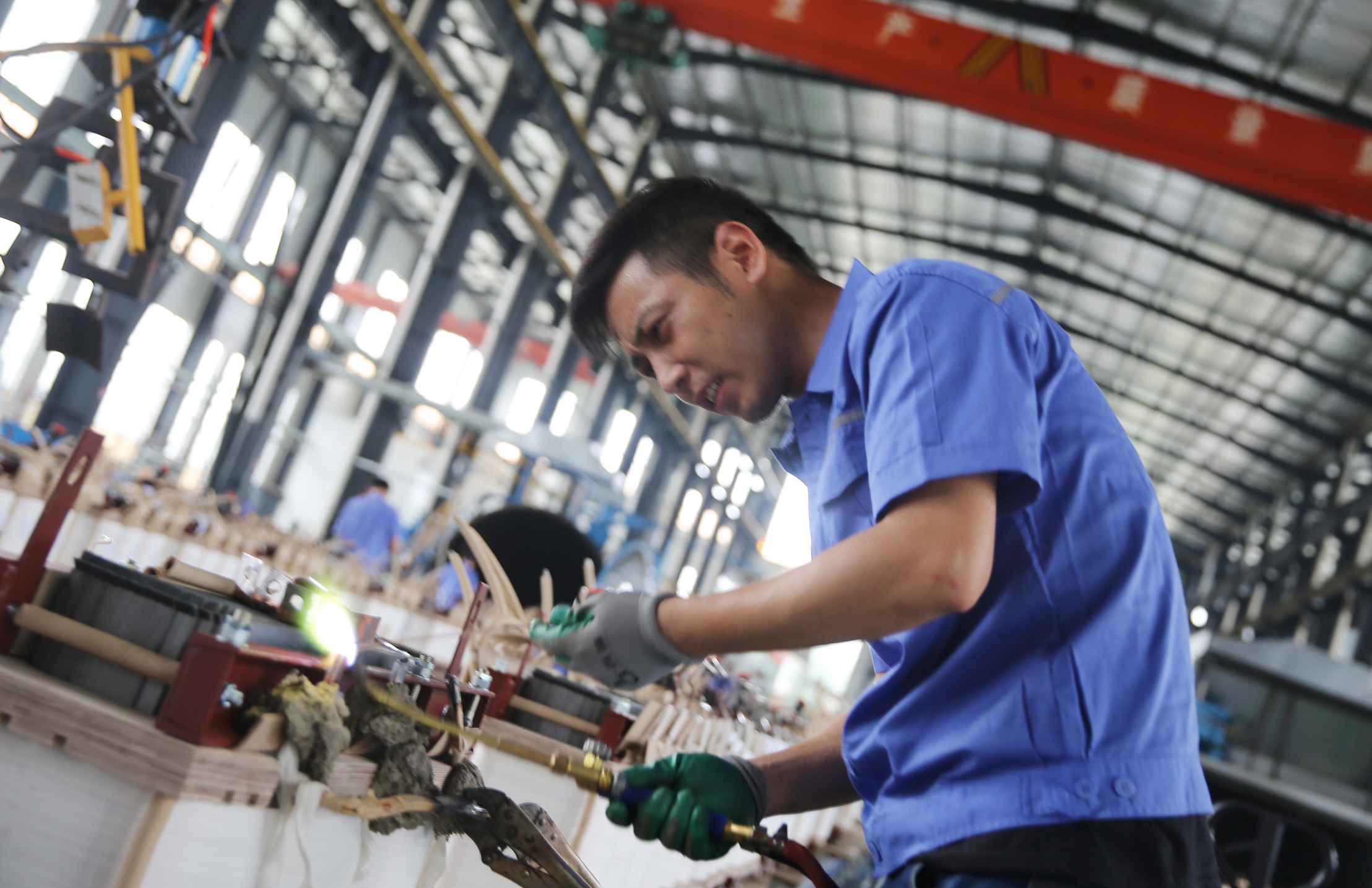 ΰ�¹���(victor1946)�ٷ���վ-Officials Website