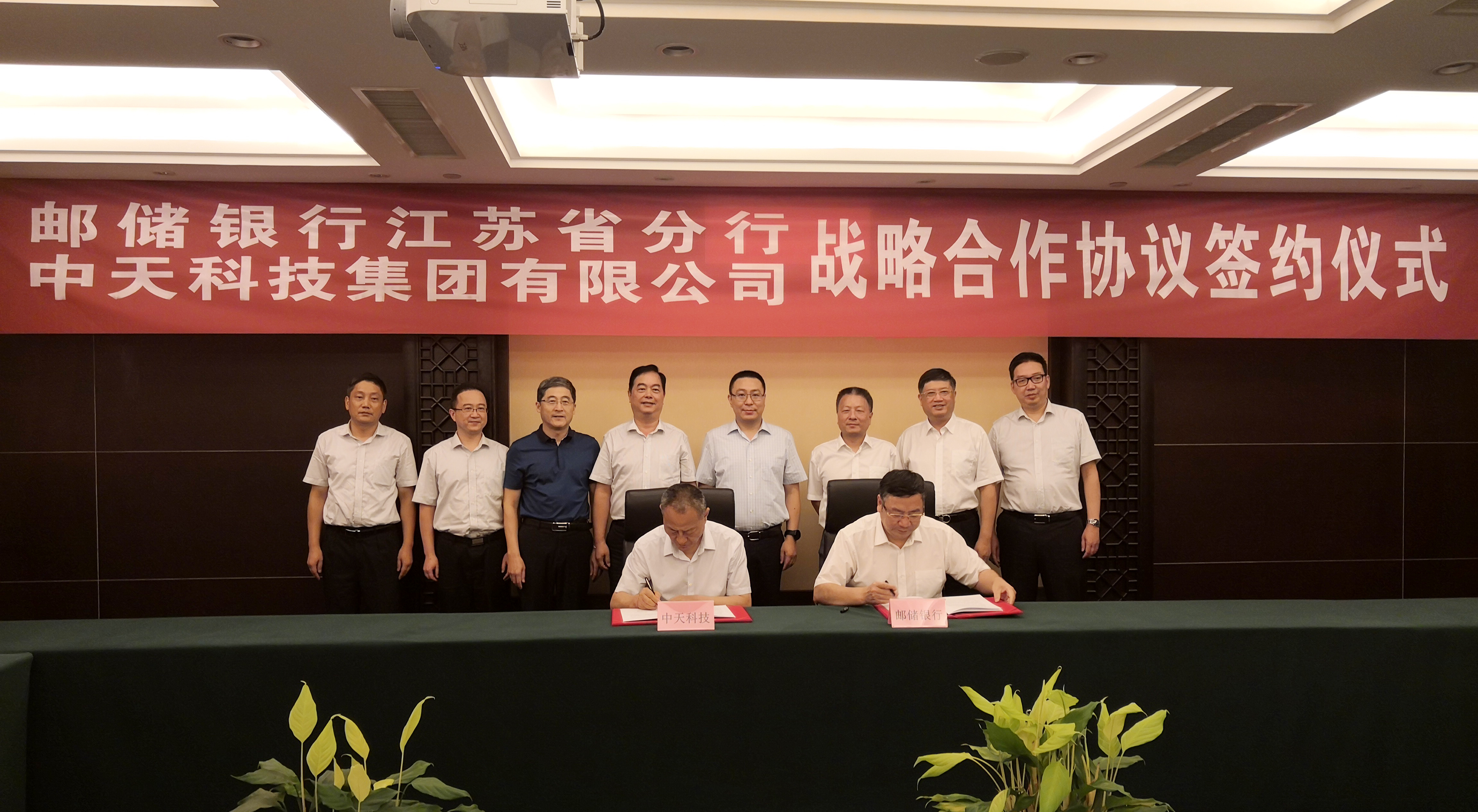 ΰ�¹���(victor1946)�ٷ���վ-Officials Website