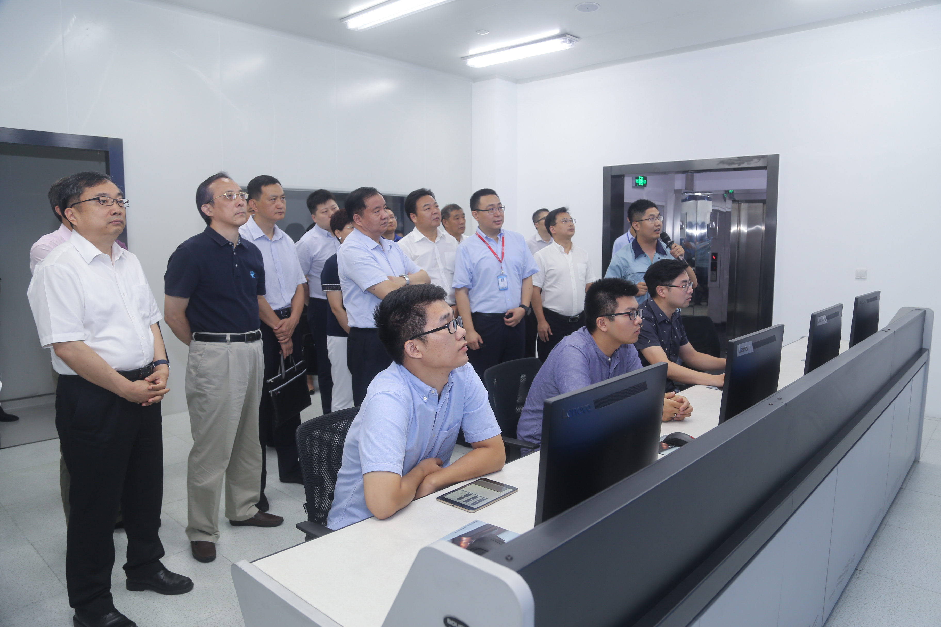 ΰ�¹���(victor1946)�ٷ���վ-Officials Website