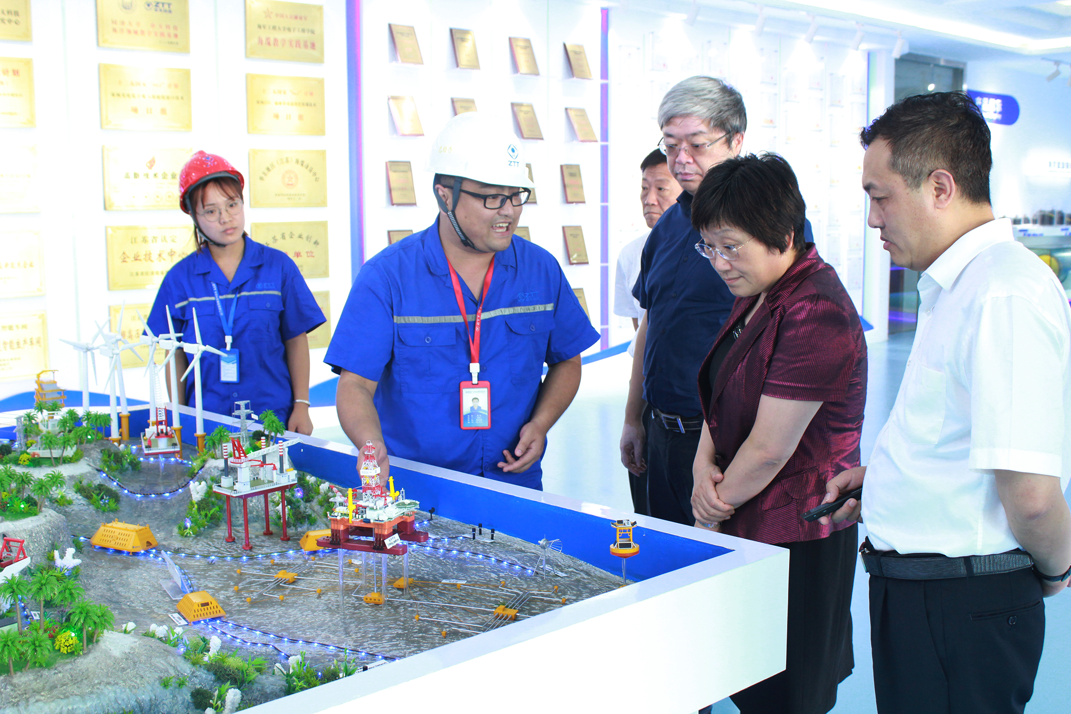 ΰ�¹���(victor1946)�ٷ���վ-Officials Website