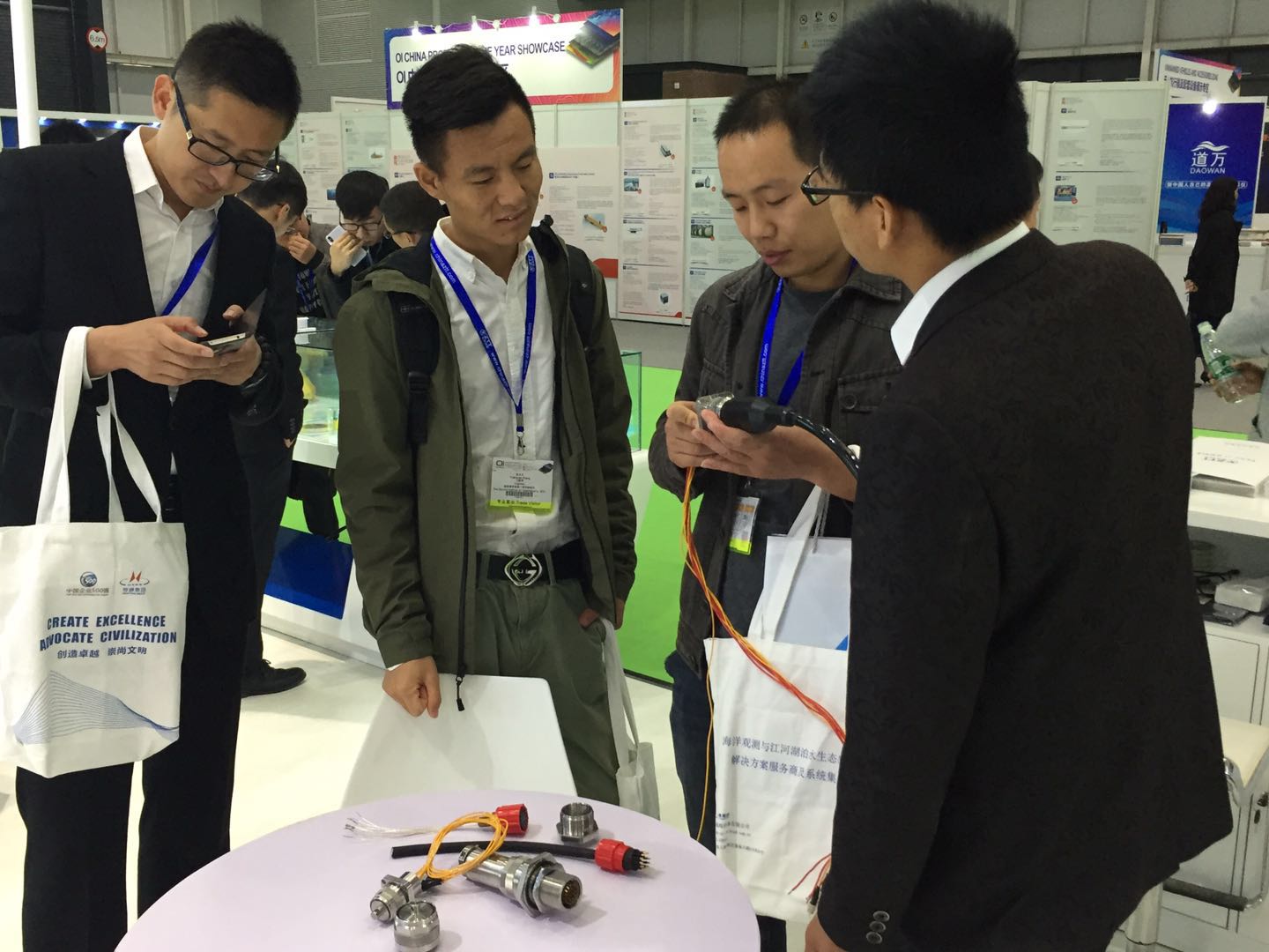 ΰ�¹���(victor1946)�ٷ���վ-Officials Website