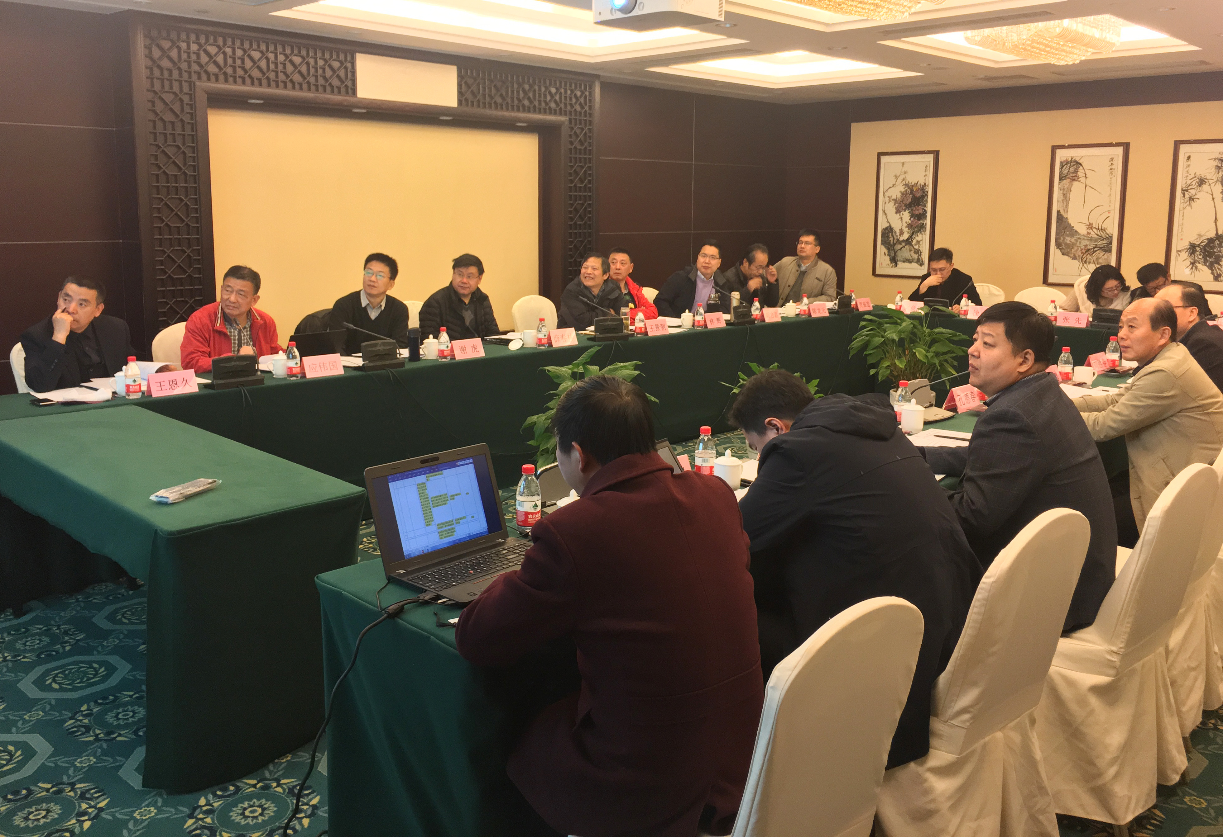 ΰ�¹���(victor1946)�ٷ���վ-Officials Website