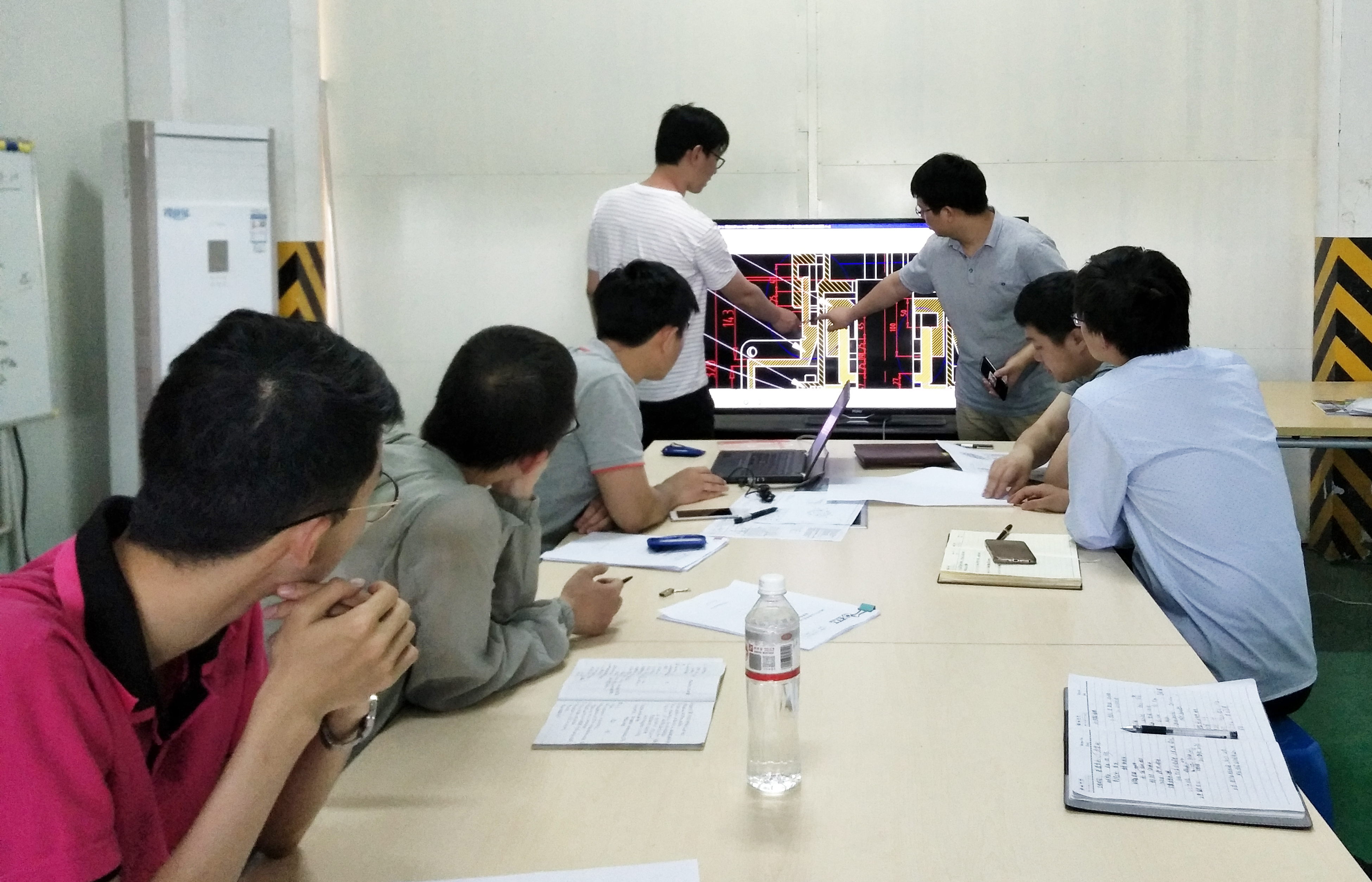 ΰ�¹���(victor1946)�ٷ���վ-Officials Website