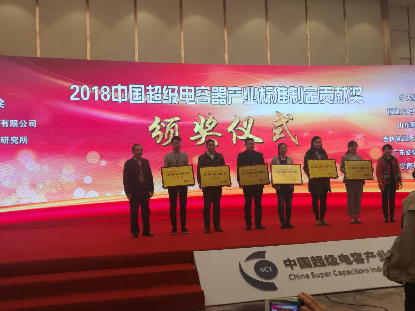 ΰ�¹���(victor1946)�ٷ���վ-Officials Website