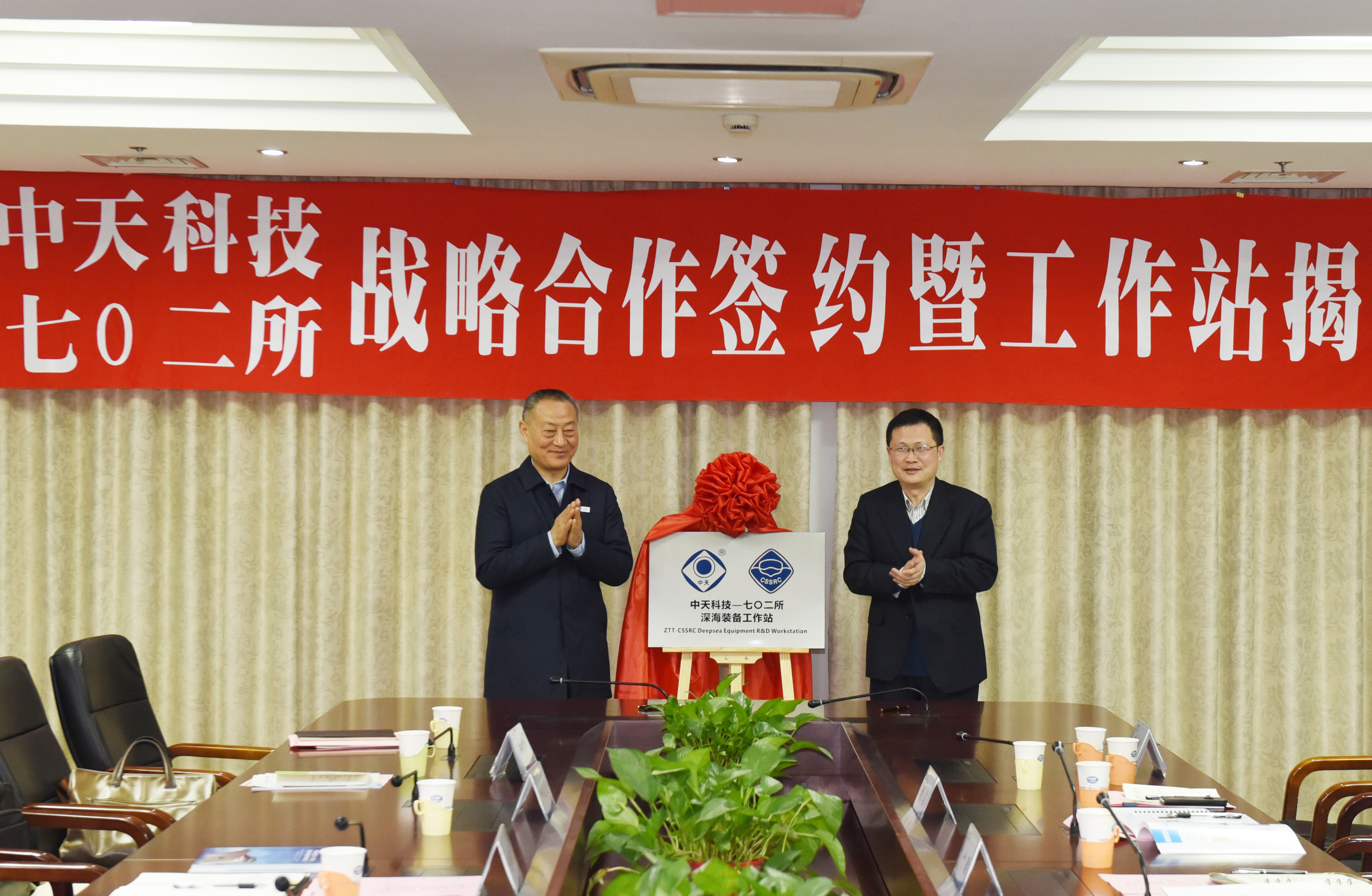 ΰ�¹���(victor1946)�ٷ���վ-Officials Website