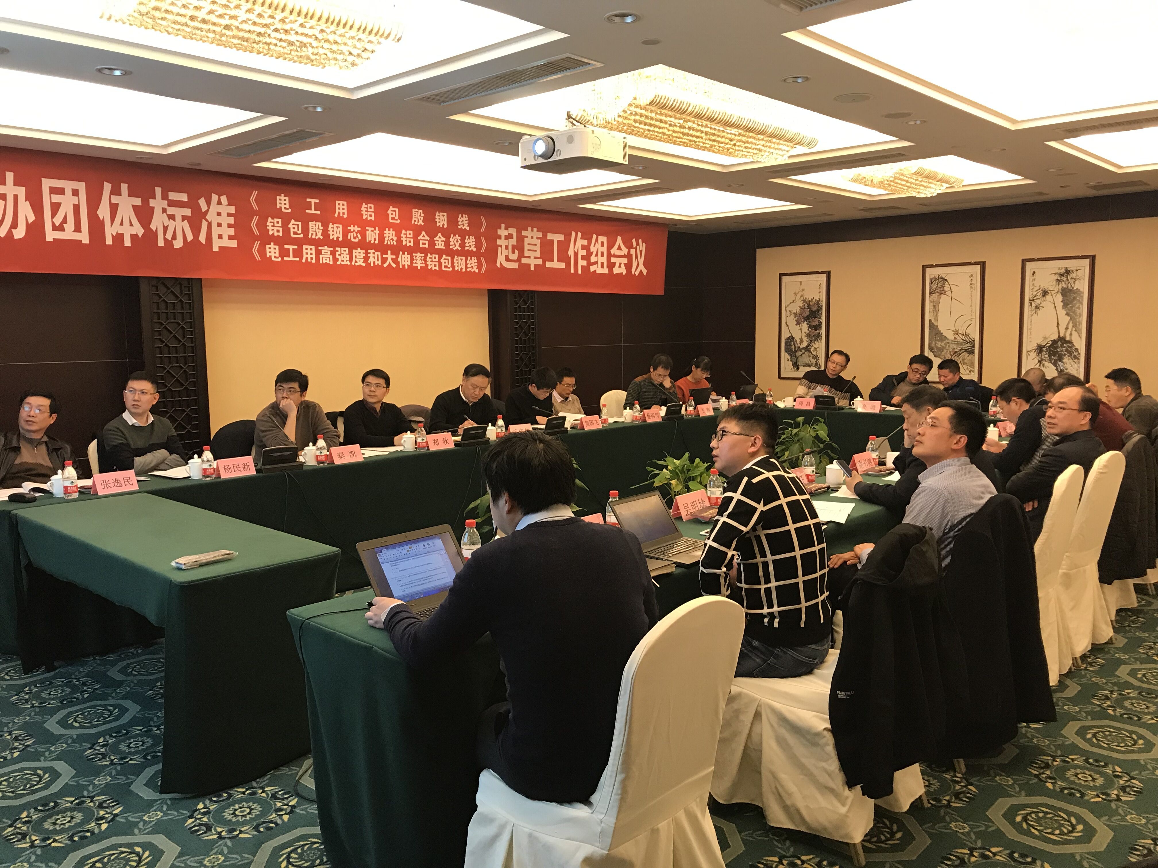 ΰ�¹���(victor1946)�ٷ���վ-Officials Website