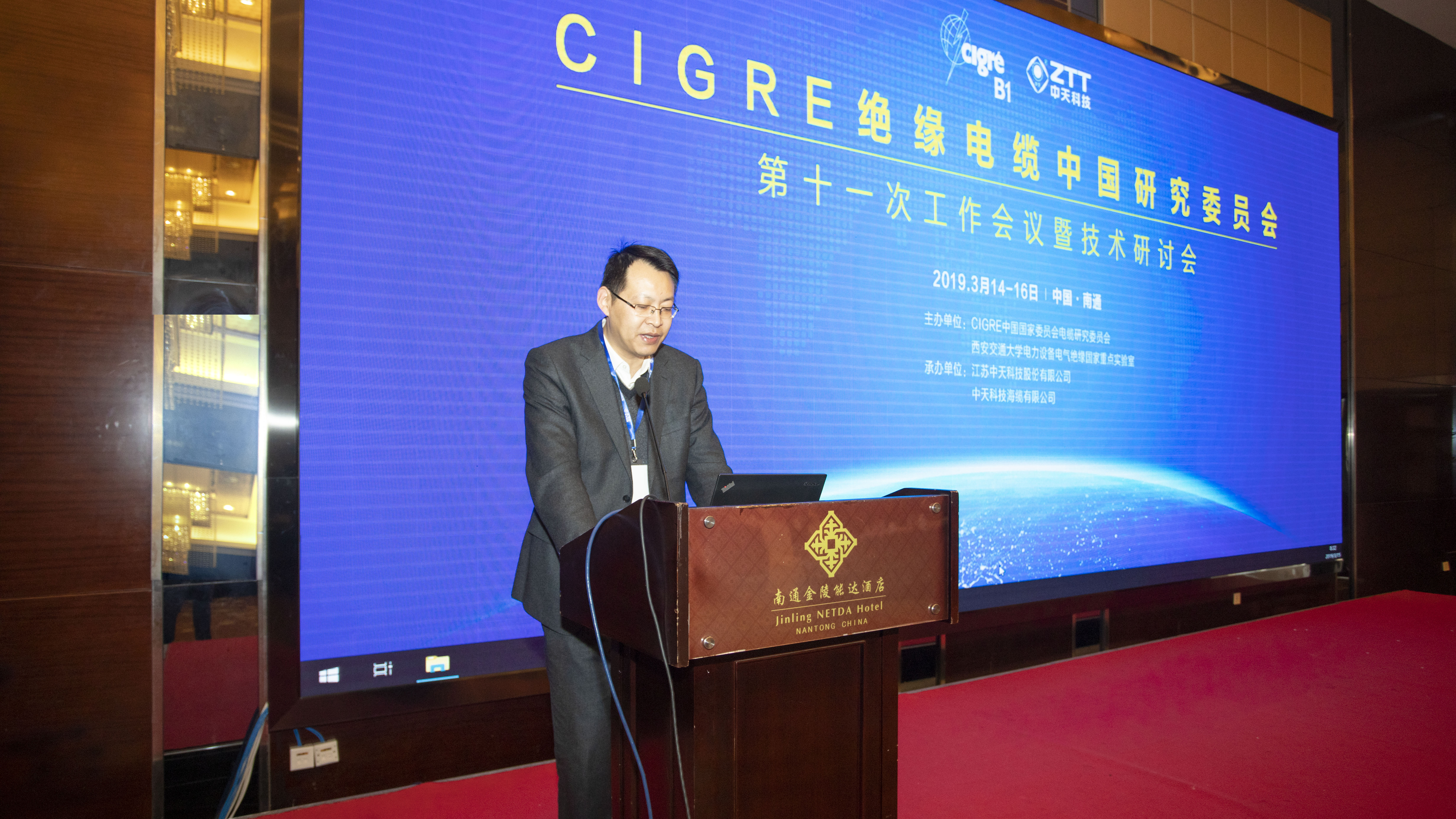 ΰ�¹���(victor1946)�ٷ���վ-Officials Website