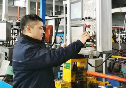 ΰ�¹���(victor1946)�ٷ���վ-Officials Website