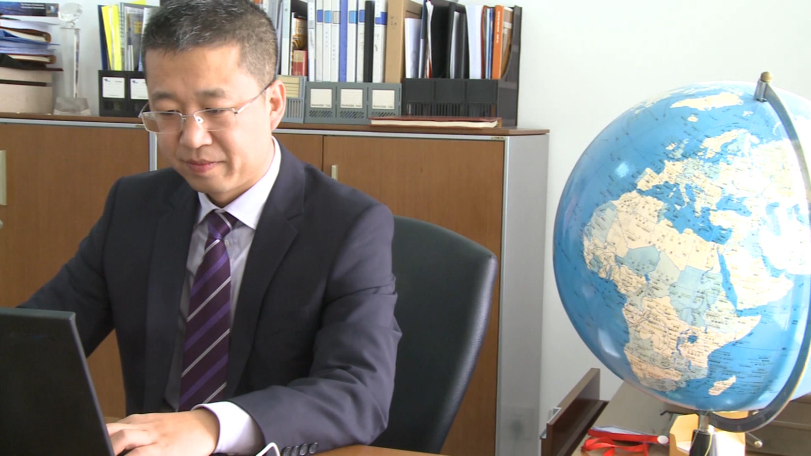 ΰ�¹���(victor1946)�ٷ���վ-Officials Website