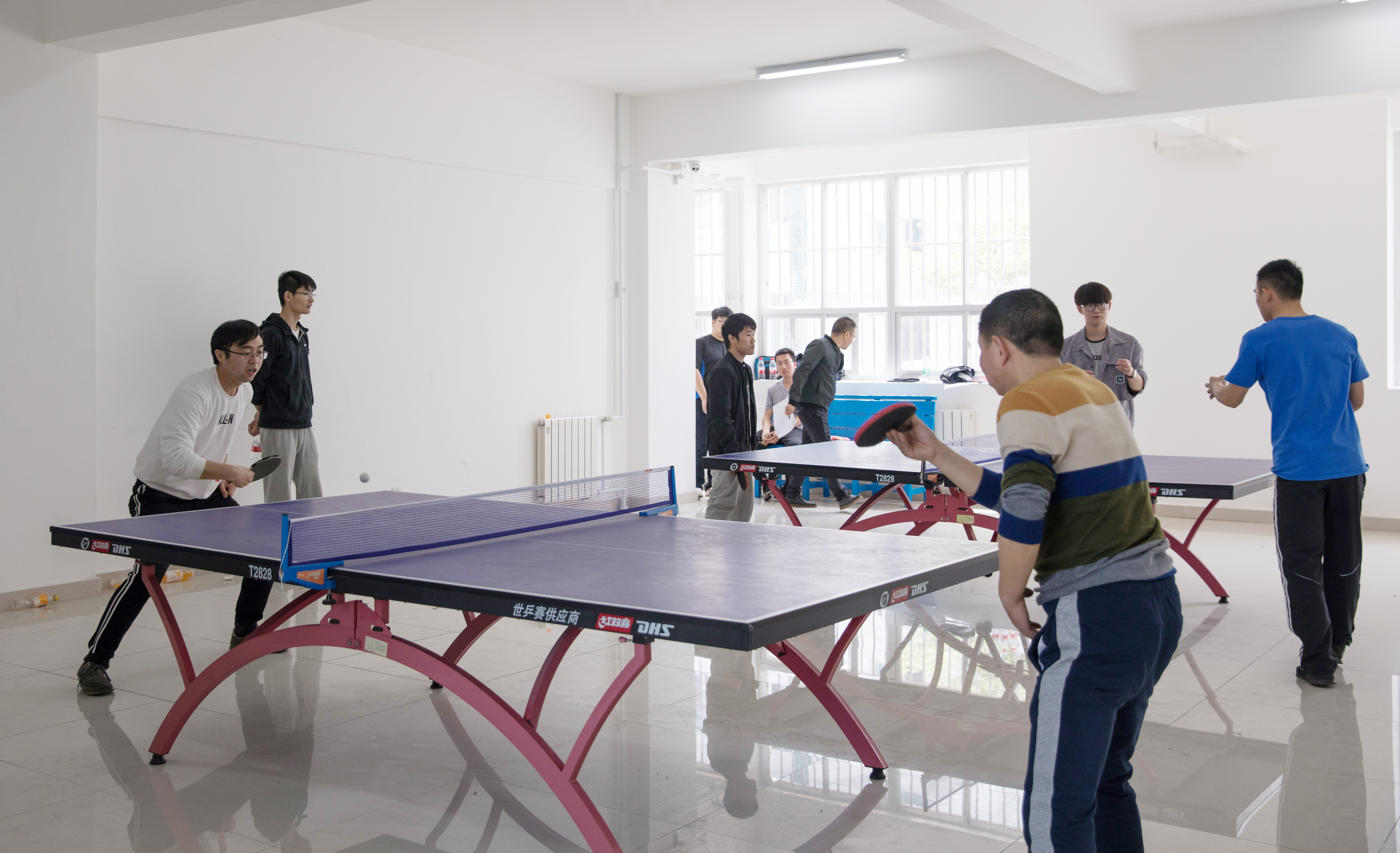 ΰ�¹���(victor1946)�ٷ���վ-Officials Website