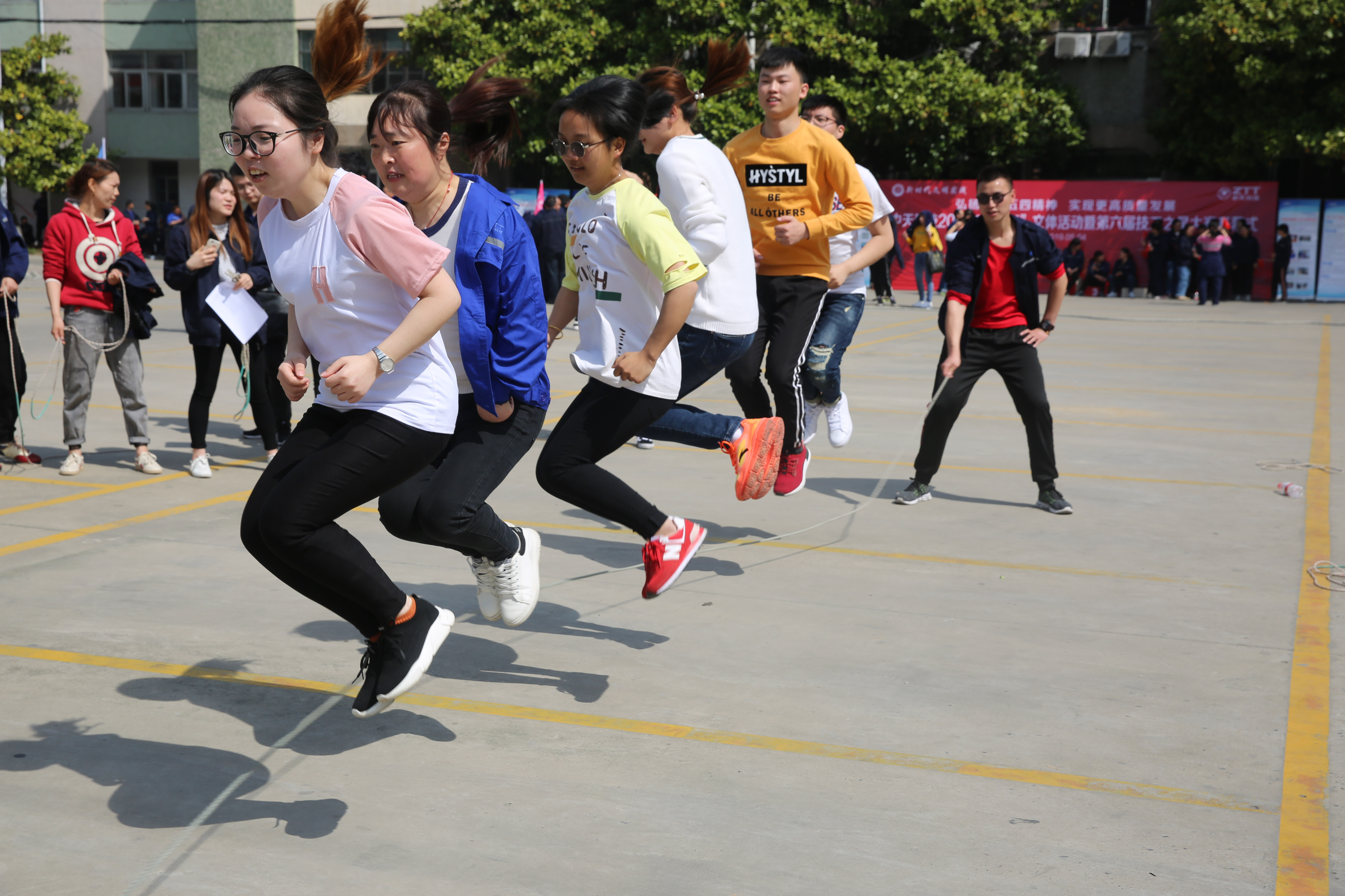 ΰ�¹���(victor1946)�ٷ���վ-Officials Website