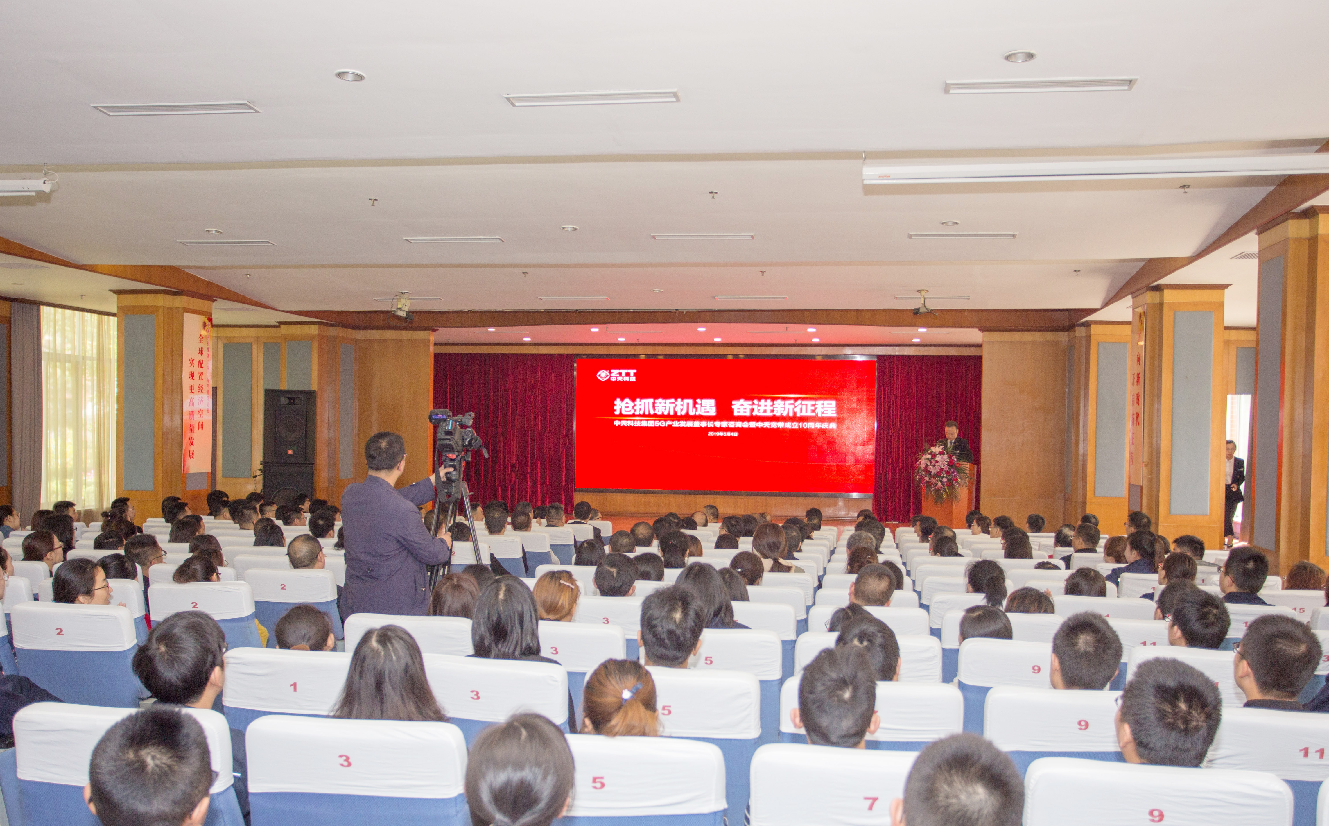 ΰ�¹���(victor1946)�ٷ���վ-Officials Website