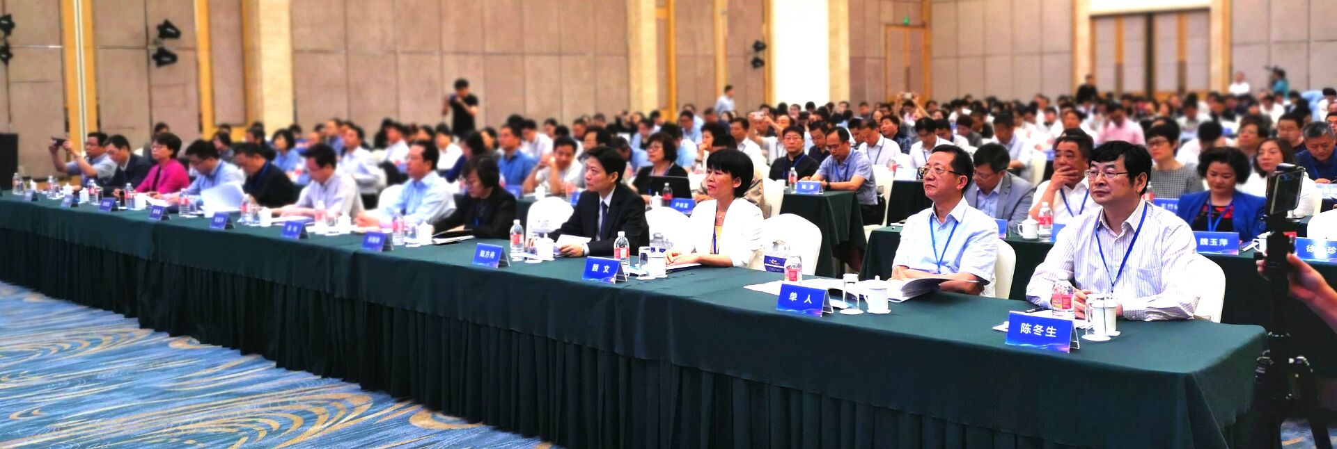 ΰ�¹���(victor1946)�ٷ���վ-Officials Website