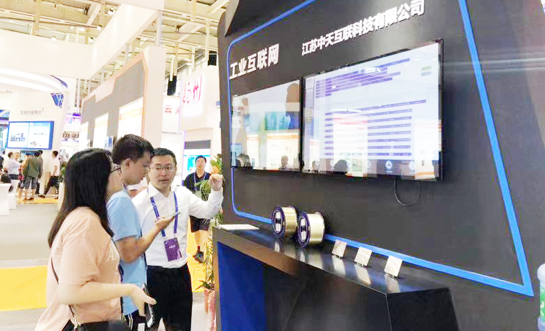 ΰ�¹���(victor1946)�ٷ���վ-Officials Website