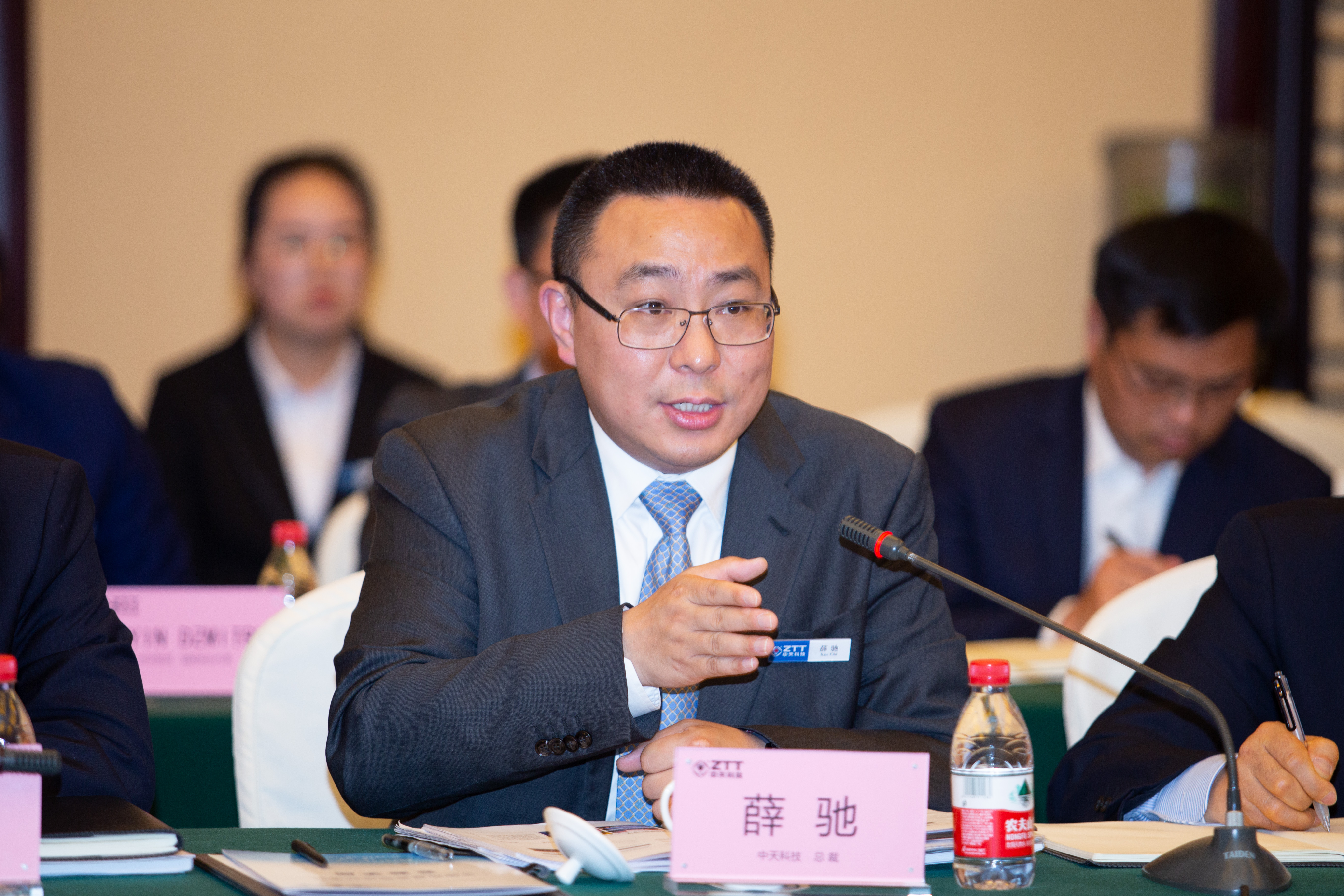 ΰ�¹���(victor1946)�ٷ���վ-Officials Website