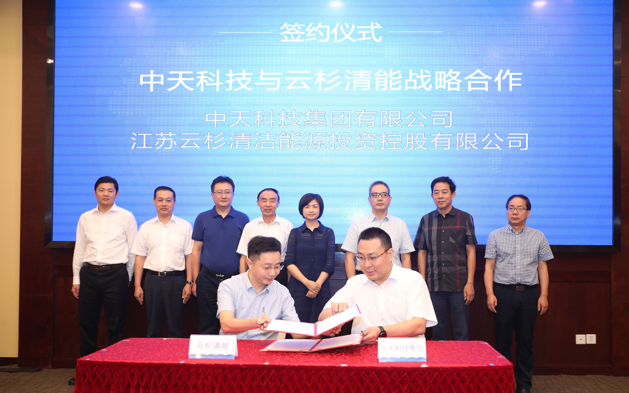 ΰ�¹���(victor1946)�ٷ���վ-Officials Website