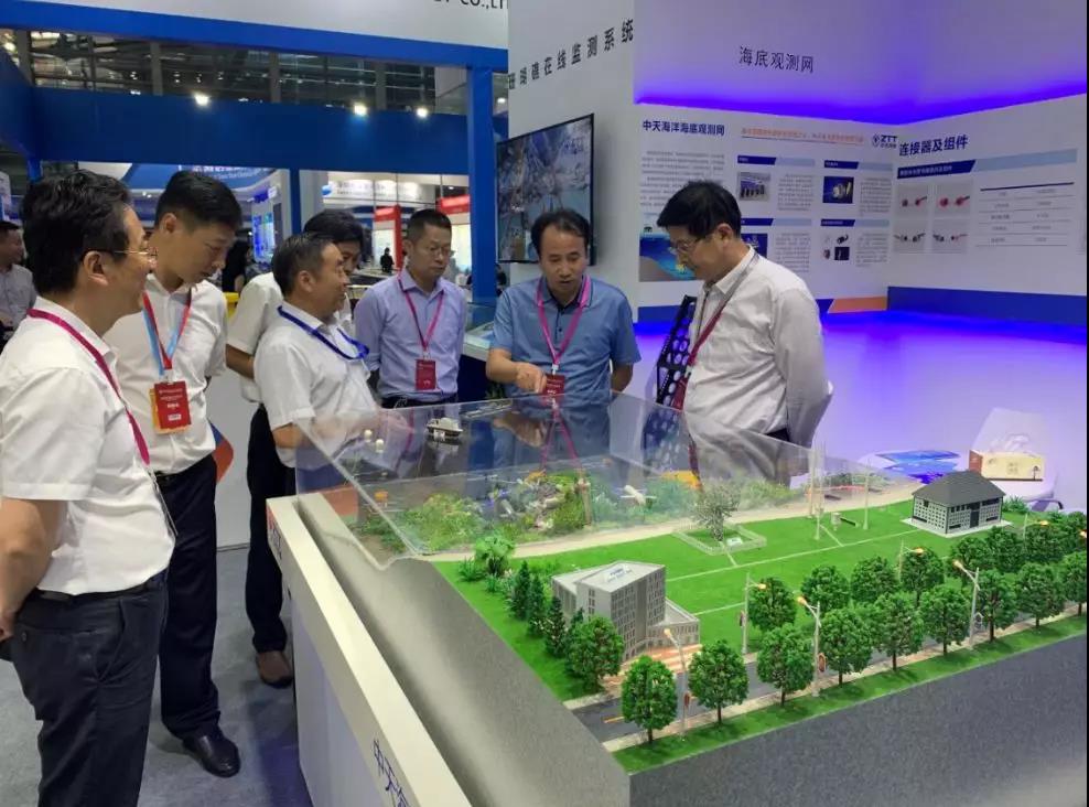 ΰ�¹���(victor1946)�ٷ���վ-Officials Website