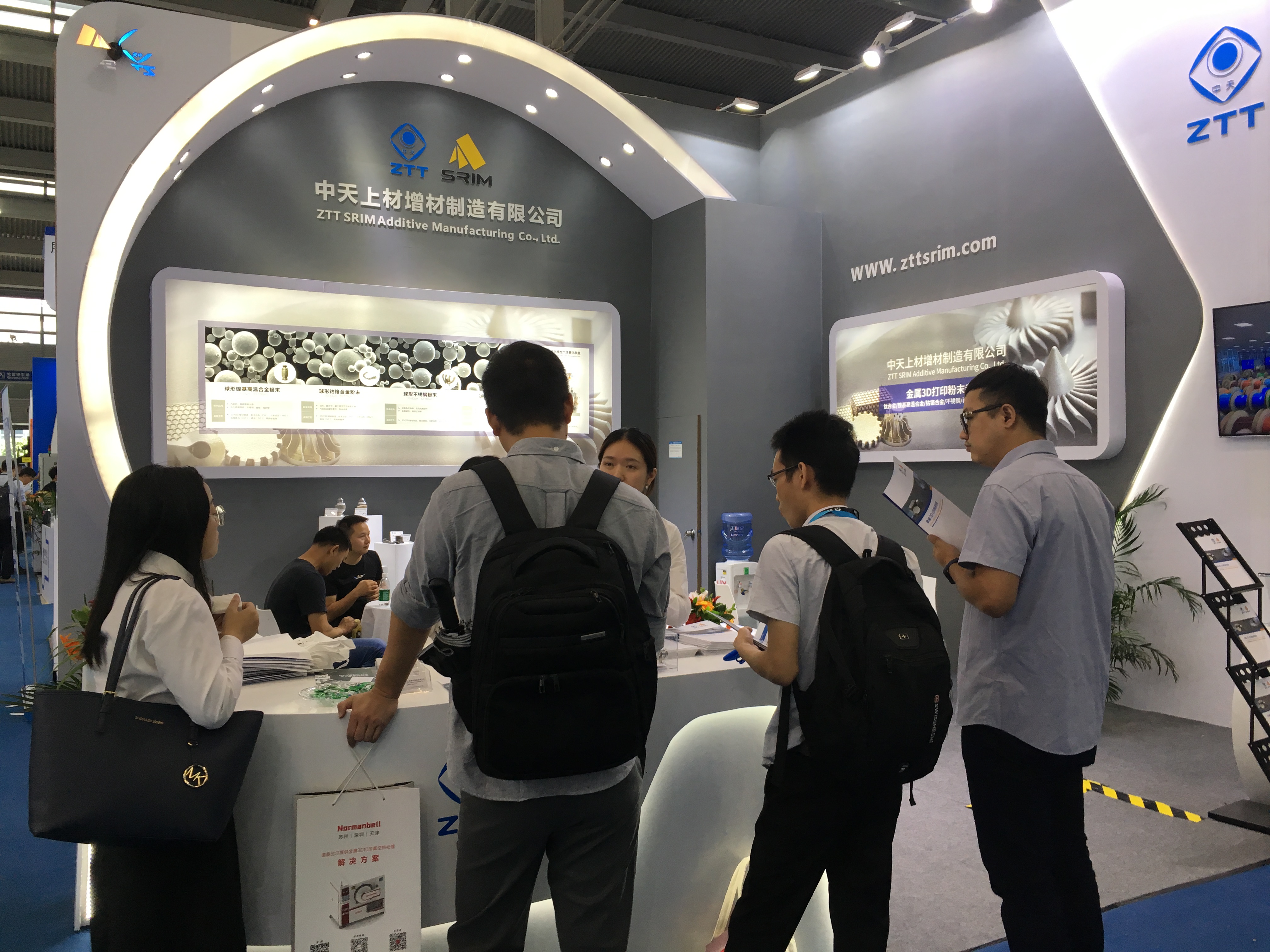 ΰ�¹���(victor1946)�ٷ���վ-Officials Website