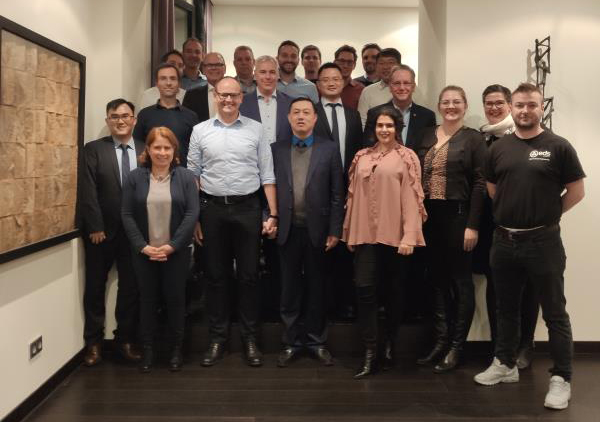 ΰ�¹���(victor1946)�ٷ���վ-Officials Website