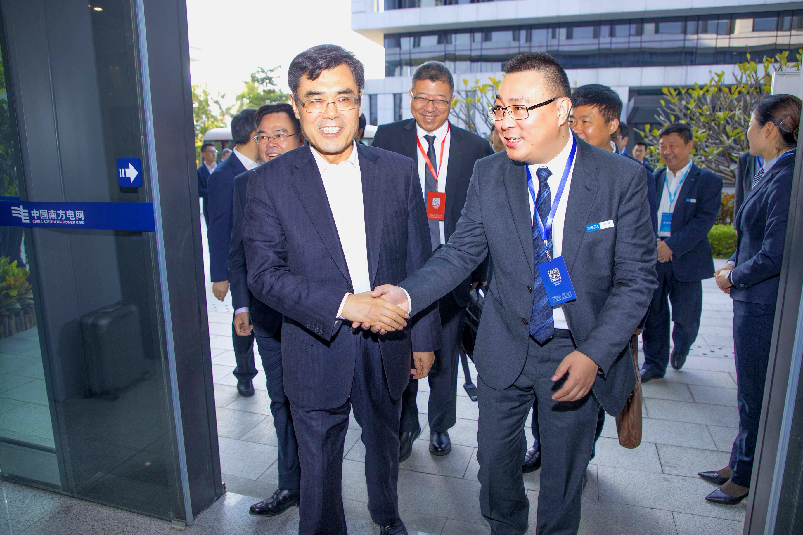 ΰ�¹���(victor1946)�ٷ���վ-Officials Website