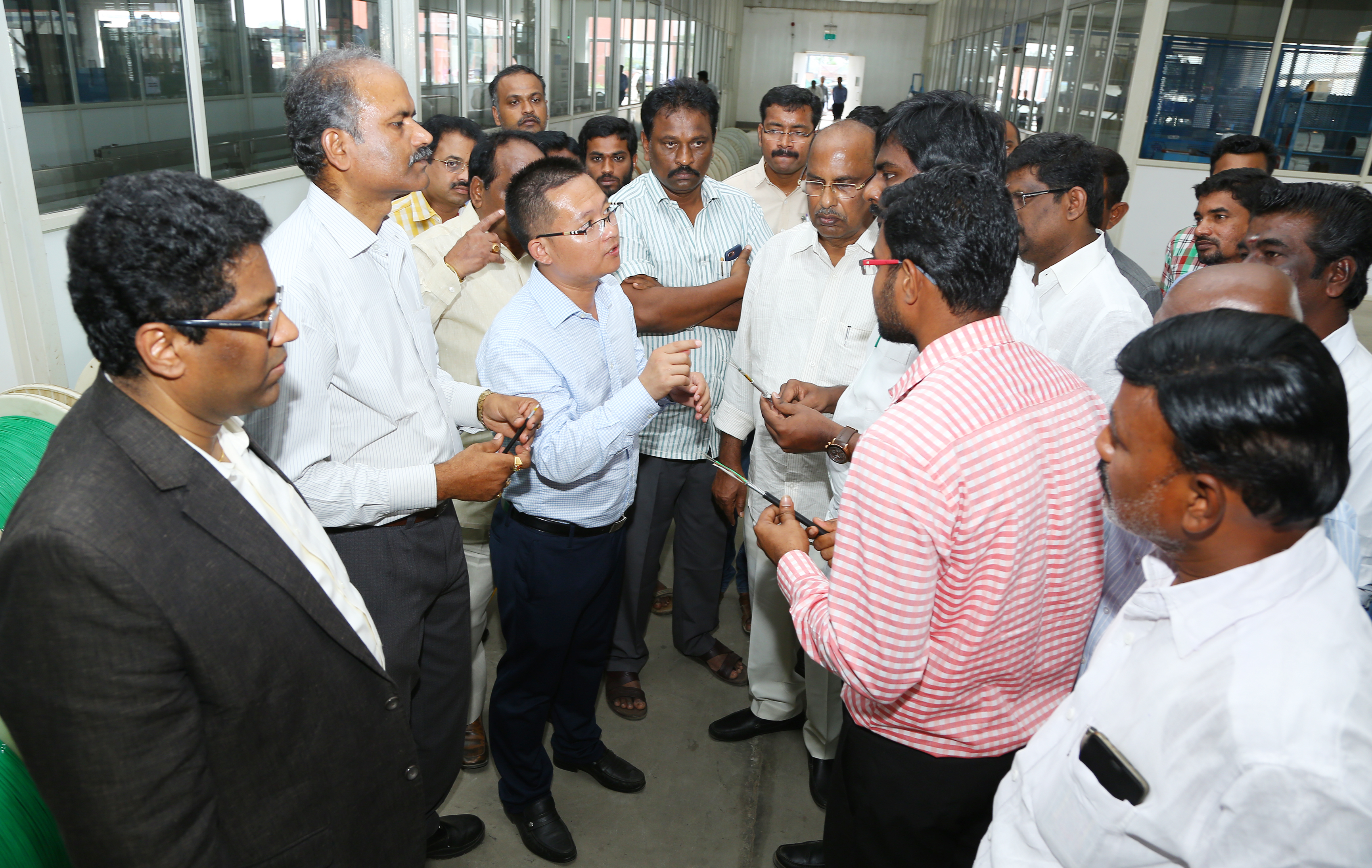 ΰ�¹���(victor1946)�ٷ���վ-Officials Website