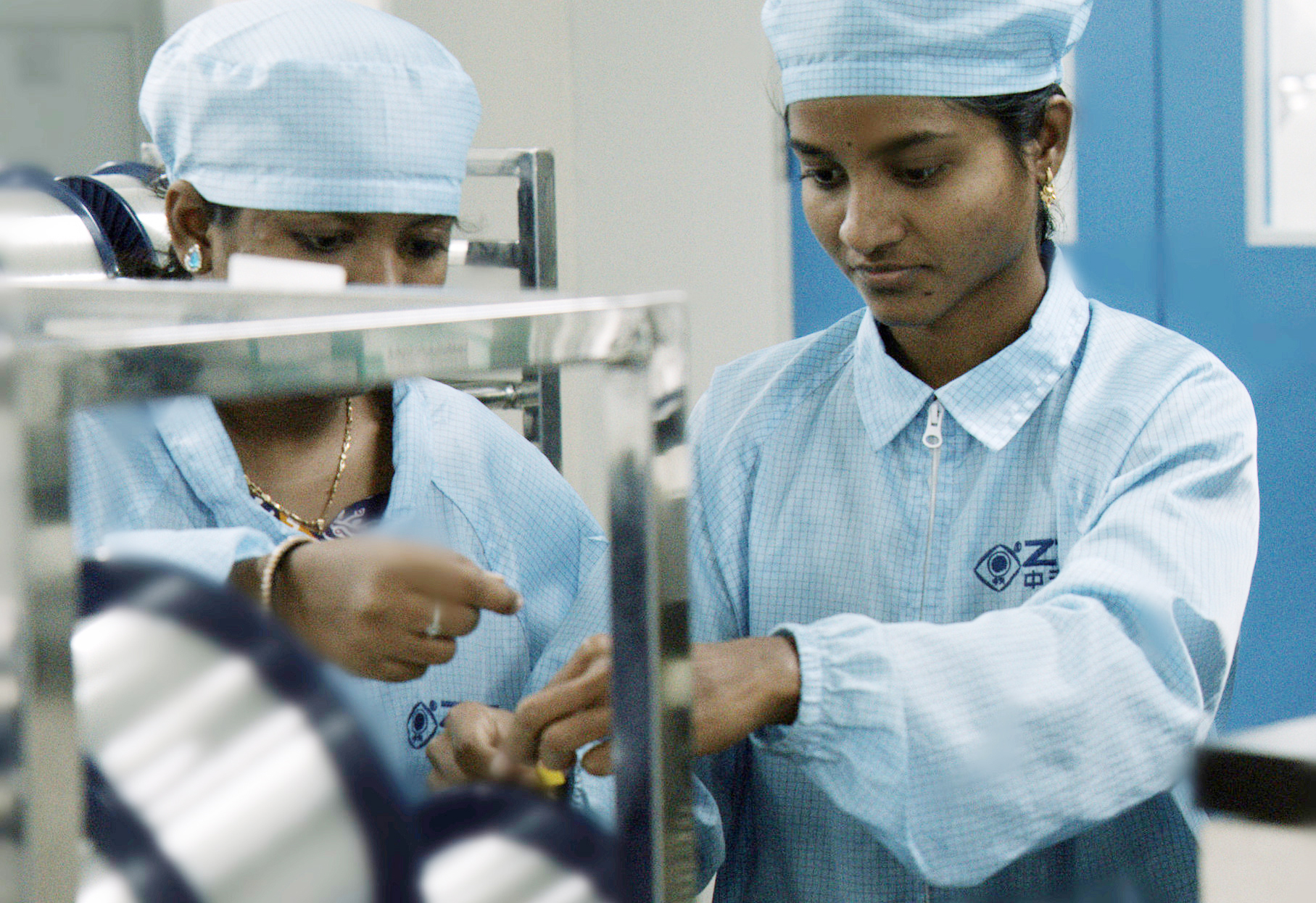 ΰ�¹���(victor1946)�ٷ���վ-Officials Website